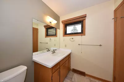 1011 N Webster St, Port Washington, WI 53074 - Photo 18