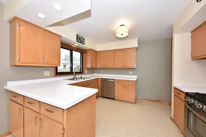 1011 N Webster St, Port Washington, WI 53074 - Photo 14