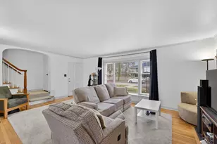 1116 E Glendale Ave, Shorewood, WI 53211 - Photo 2