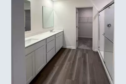 7062  Oakmont Rd, Racine, WI 53403 - Photo 6