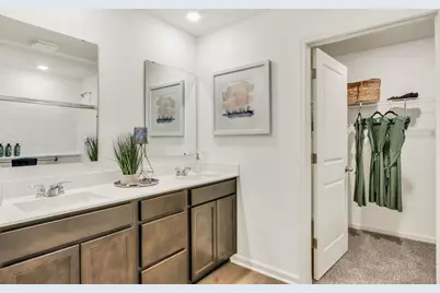 7062  Oakmont Rd, Racine, WI 53403 - Photo 36