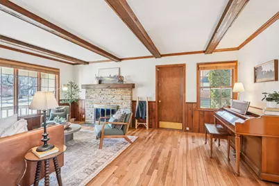 3220 W Chateau Ct, Mequon, WI 53092 - Photo 24