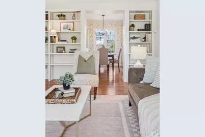 3220 W Chateau Ct, Mequon, WI 53092 - Photo 14