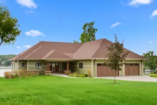 W1411 N Blue Spring Lake Dr, Palmyra, WI 53156 - Photo 2