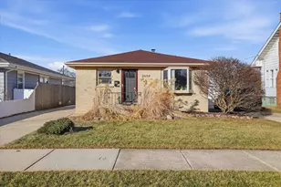 2604 Grove Ave, Racine, WI 53405 - Photo 2