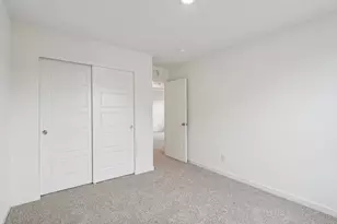 7075 Oakmont Rd, Racine, WI 53403 - Photo 32