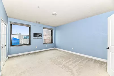 606 W Wisconsin Ave #1702, Milwaukee, WI 53203 - Photo 14