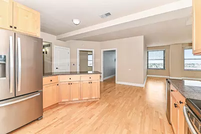 606 W Wisconsin Ave #1702, Milwaukee, WI 53203 - Photo 8