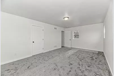 3625 E Somers Ave, Cudahy, WI 53110 - Photo 18