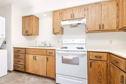 400  Franklin St #1-4, Watertown, WI 53094 - Photo 32