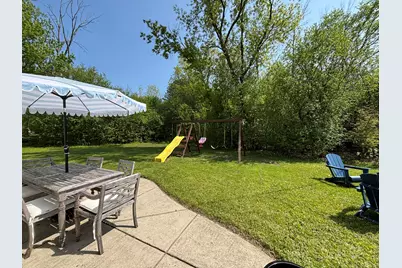 231 E Fox Dale Rd, Fox Point, WI 53217 - Photo 38