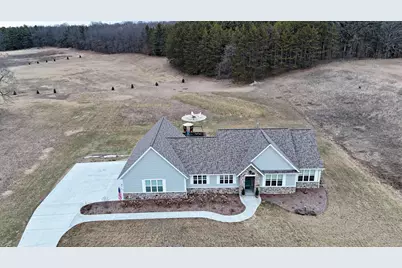 1990  Paradise Dr, Trenton, WI 53095 - Photo 36