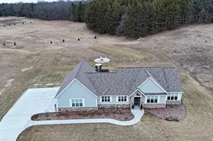 1990 Paradise Dr, Trenton, WI 53095 - Photo 36