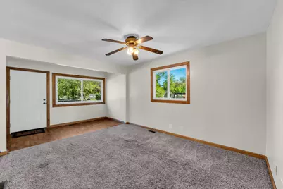 2800  Mabie St, Delavan, WI 53115 - Photo 6
