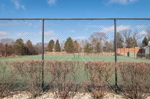 10004 N Holmes Ct, Mequon, WI 53092 - Photo 36