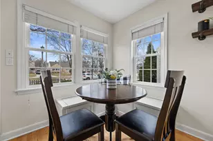 621 E Hampton Rd, Whitefish Bay, WI 53217 - Photo 10