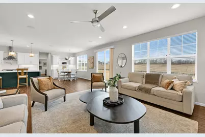 8020 W Preserve Pkwy, Mequon, WI 53097 - Photo 16