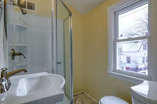 1315 W Keefe Ave, Milwaukee, WI 53206 - Photo 18