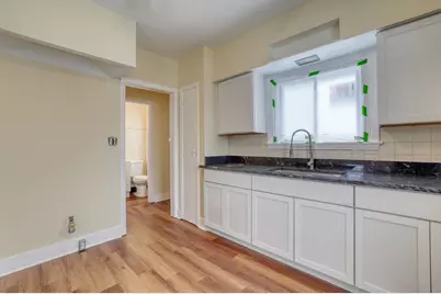 1315 W Keefe Ave, Milwaukee, WI 53206 - Photo 8