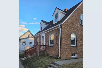 1315 W Keefe Ave, Milwaukee, WI 53206 - Photo 2