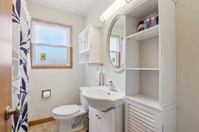 2008  85th St, Kenosha, WI 53143 - Photo 12