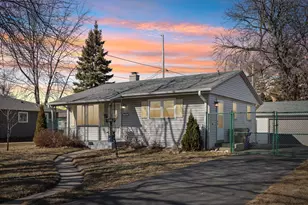 2008 85th St, Kenosha, WI 53143 - Photo 2