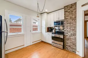 2220 E Bennett Ave, Milwaukee, WI 53207 - Photo 10