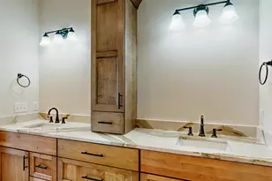 724 E Reinel St, Jefferson, WI 53549 - Photo 44