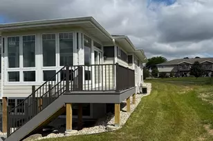 724 E Reinel St, Jefferson, WI 53549 - Photo 22