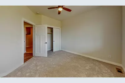 724 E Reinel St, Jefferson, WI 53549 - Photo 60