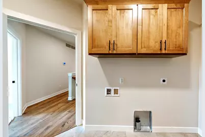 724 E Reinel St, Jefferson, WI 53549 - Photo 42