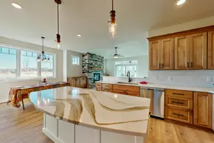 724 E Reinel St, Jefferson, WI 53549 - Photo 6