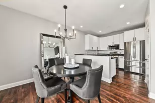 1888 N Water St, Milwaukee, WI 53202 - Photo 8