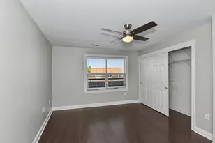 1888 N Water St, Milwaukee, WI 53202 - Photo 16