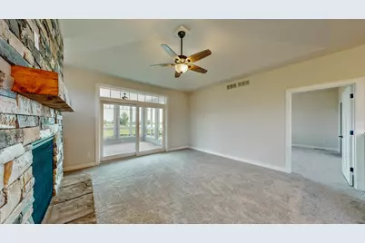 726 E Reinel St, Jefferson, WI 53549 - Photo 32