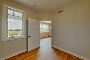 726 E Reinel St, Jefferson, WI 53549 - Photo 34