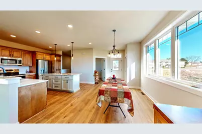 726 E Reinel St, Jefferson, WI 53549 - Photo 12