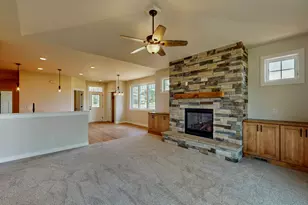 726 E Reinel St, Jefferson, WI 53549 - Photo 14