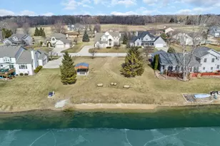 10446 S George Dr, Oak Creek, WI 53154 - Photo 70