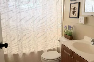 7314 W Tallmadge Pl, Milwaukee, WI 53218 - Photo 10