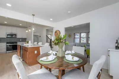 5821 W Wells St, Wauwatosa, WI 53213 - Photo 18