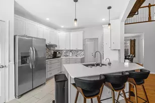 802 Manor Dr, Salem Lakes, WI 53170 - Photo 22