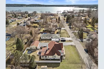 802  Manor Dr, Silver Lake, WI 53170 - Photo 62