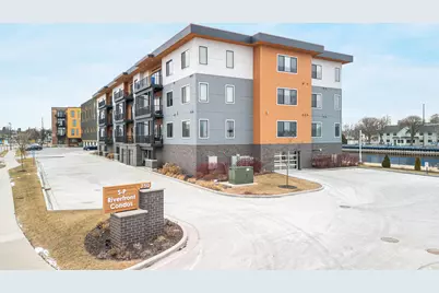 750 S Pier Dr #3, Sheboygan, WI 53081 - Photo 2