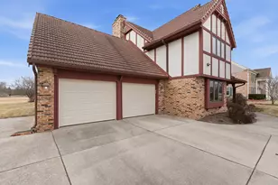 12605 N St Anne Ln, Mequon, WI 53092 - Photo 56