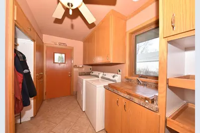 1927 N 118th St, Wauwatosa, WI 53226 - Photo 22