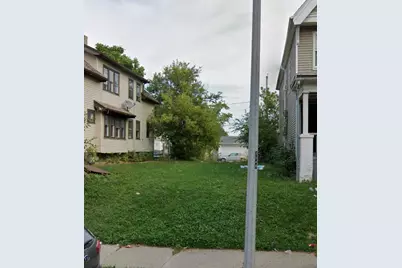 2540 N 34th St, Milwaukee, WI 53210 - Photo 4