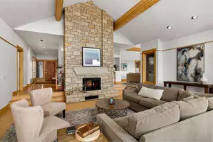 W6482 Birchview Dr, Onalaska, WI 54650 - Photo 6