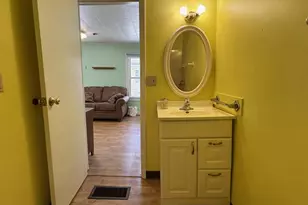 334 Sibley St, Fond du Lac, WI 54935 - Photo 6