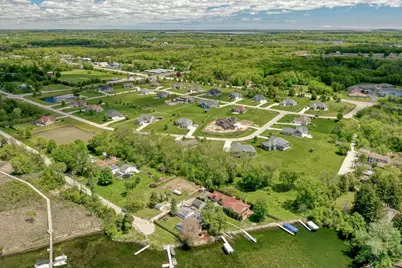 7803  Greenhaven Ter, Racine, WI 53185 - Photo 60